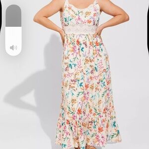 Torrid Multicolor Floral Dress with Lace Trim size 1